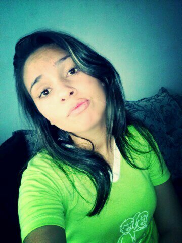 juuuliianasilva's profile picture. Seeeeeegui ? :)  Siiigo de vooltta