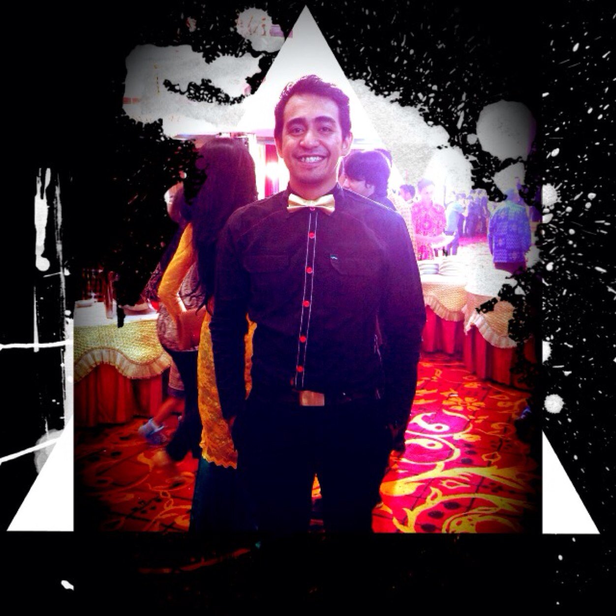 It is not how much we give, but how much love we put in the giving. ~ Mother Theresa ~ I'm Juventini ~ kaihenad