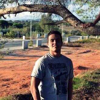 Me gusta el fitnness , leer e ir al campo