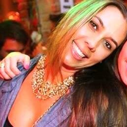 daniiabreum's profile picture. 