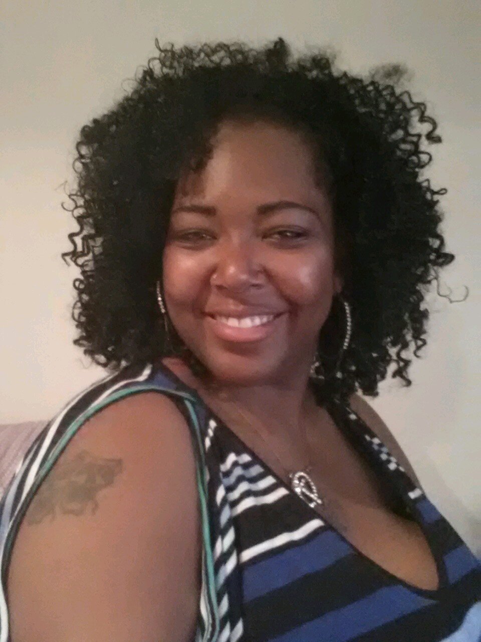 Comedian,drummer, and aspiring actress(went to college for mortuary science). Check out my other account @Divalociouseats