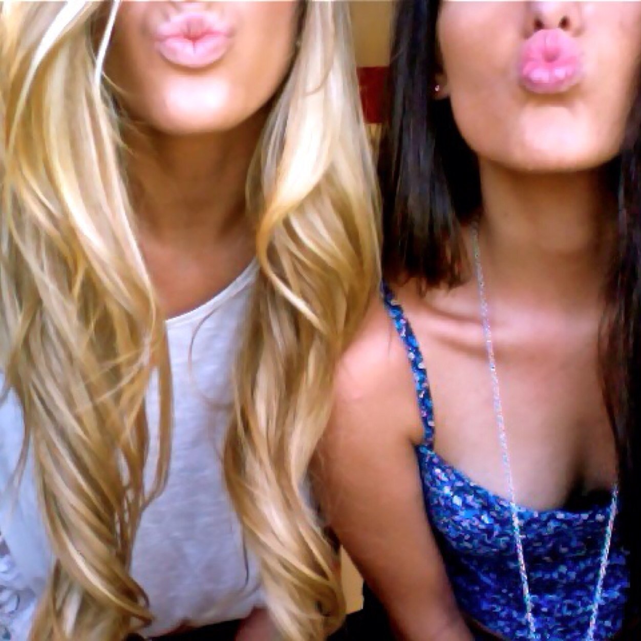 brunette & blonde best friends trying to live life