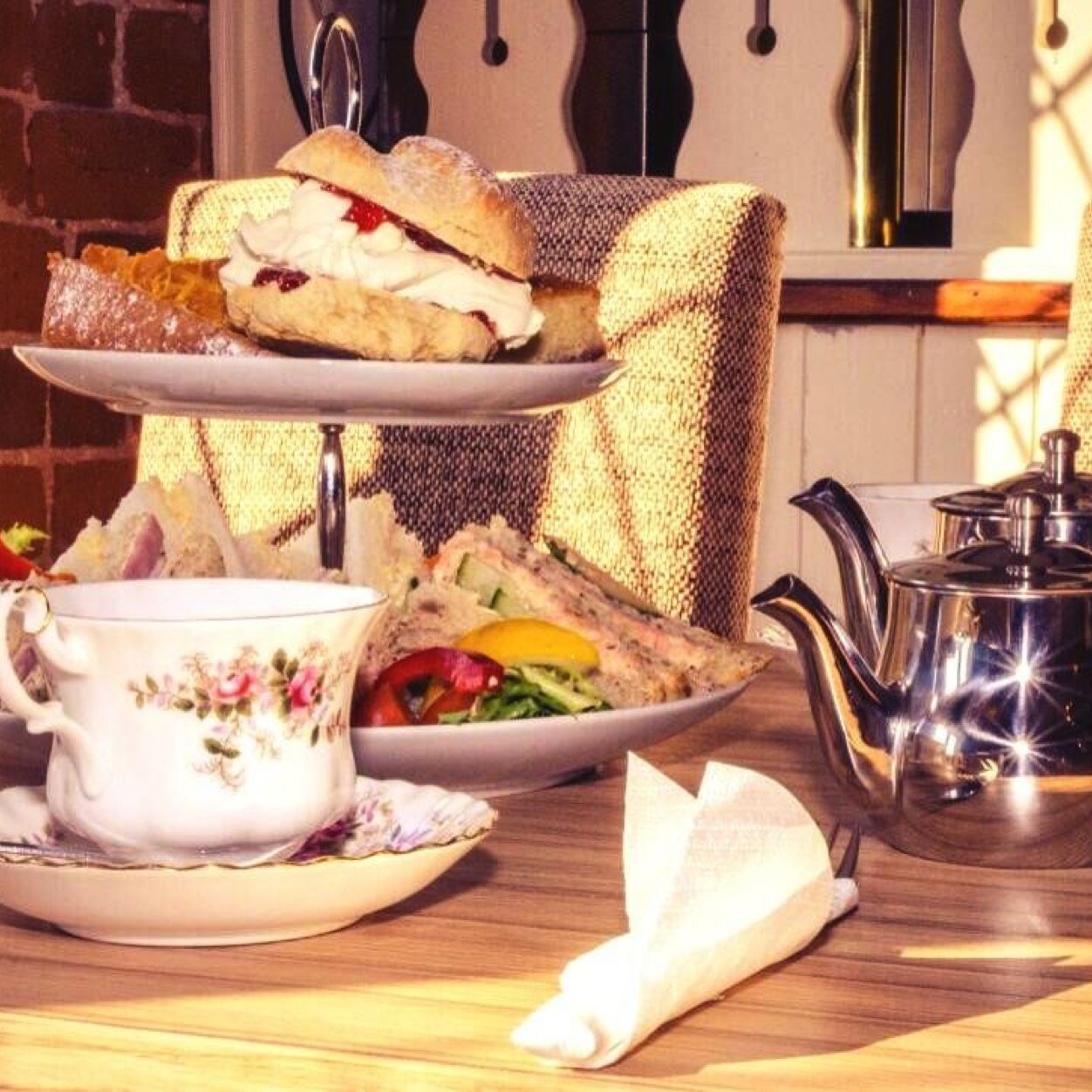 Located in the heart of Lytham, The Mews Tea Room offers traditional home cooked food and cakes served with a range of speciality teas and coffee - 01253 731921