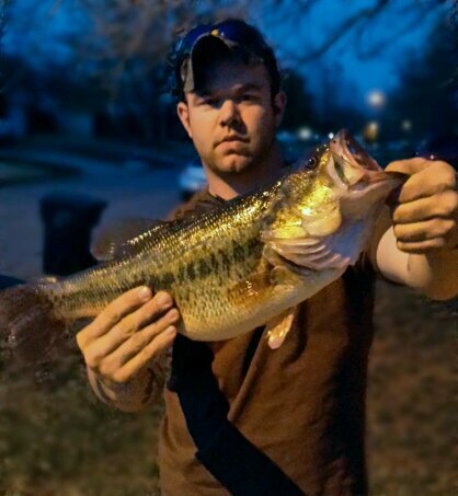 Just a good ol' country boy born & raised in Texas. In my spare time you can find me wettin a line or perched up in a tree!