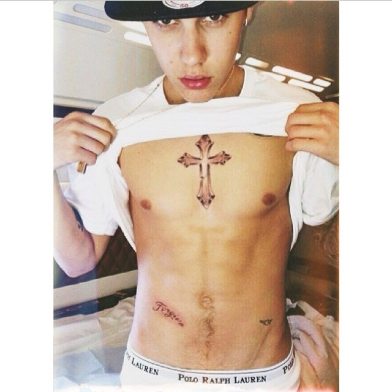 justinbiebzz3's profile picture. #BIELIEBER4LIFE I havent been to a concert but that doesnt mean anything. One day i will be there & i will meet my idol ~never stop believing~