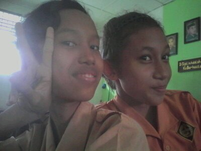 yosiharyati_'s profile picture. Hi,Follow me ,please ♥♥♥