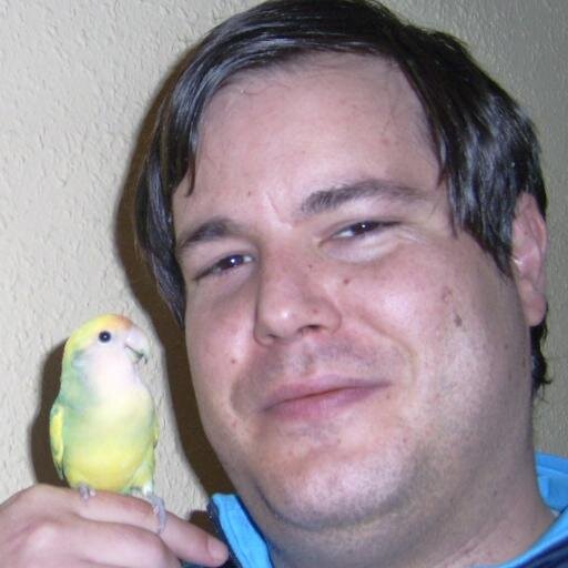 Soy Romanorvm un Youtuber que junto a mi agapornis Pluma tenemos un canal sobre aves y animales. Suscribiros aquí https://t.co/5VNBY05Vog :-) jejeje