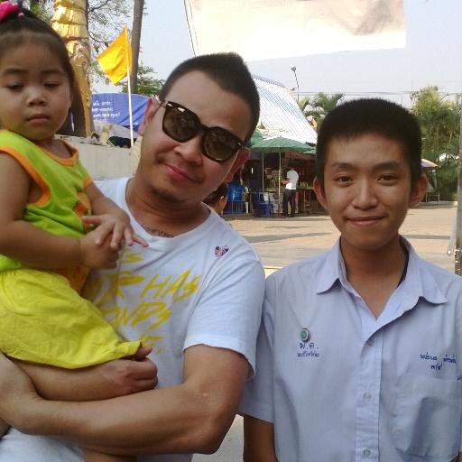 เรือเล็กควรออกผั่ง เหมือนกับ คนเราควรออกหาประสบการณ์