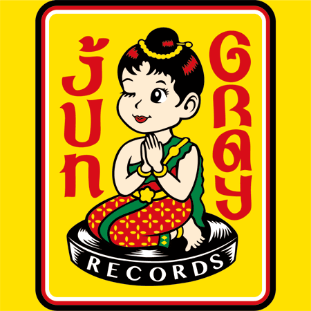 Jun Gray Records Official Twitterオーナー @JunGray 
(PIZZA OF DEATHレーベル内レーベル)主にガールズ（ボーカル）バンドを中心に当面はリリース予定。FB http://t.co/lVDO5uL9dc YouTube http://t.co/4MBVOJdi