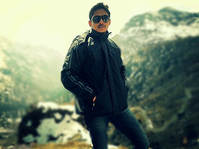 Student of mechanical engieering .......