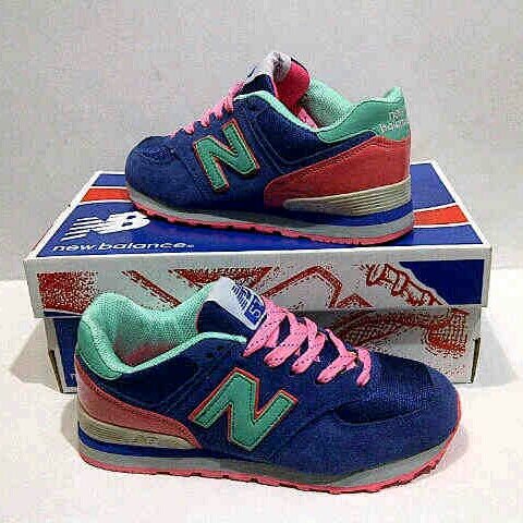 order pants, jacket, sweater & shoes | follow ig: wanzstore | for cp : 085925101617 (windi) or 7542cf0a (sofyan) 749292f9 (windi)