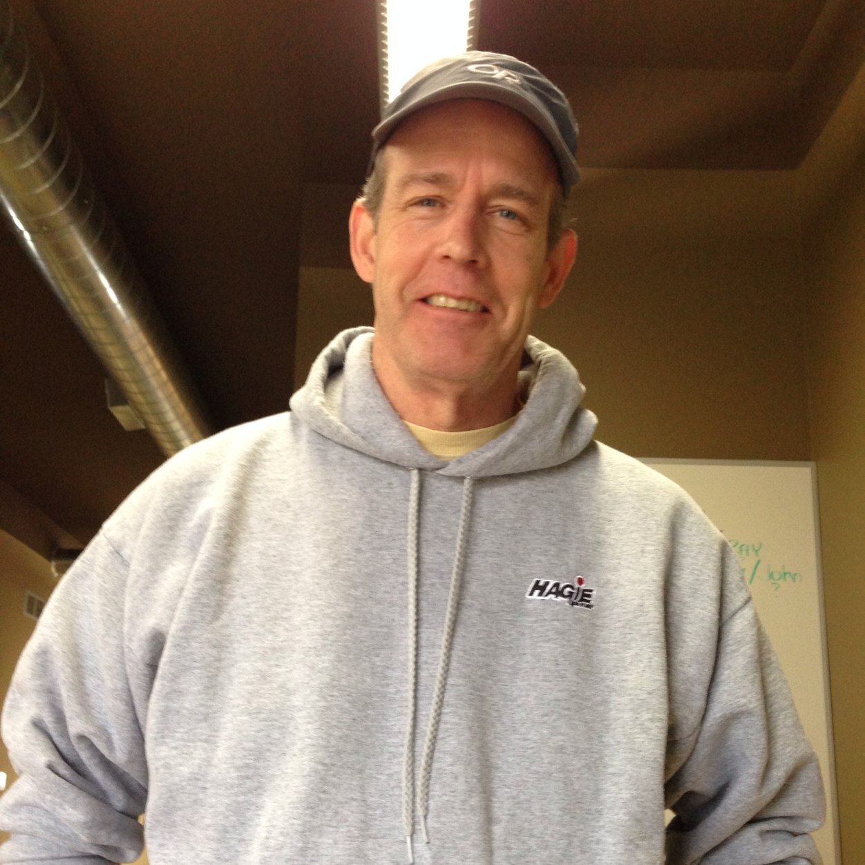 RShenryfarmer's profile picture. 