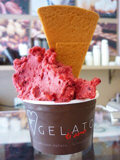 Our gelato comes straight from Tuscany (Arezzo). We want our costumers to feel like they are in Italy every time they try our products.