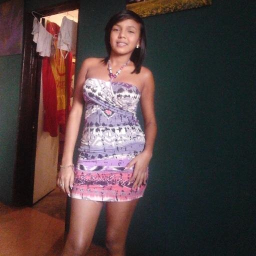 01senia's profile picture. Quiien No Demuestra Lo Q Siiente, Piierde Lo Q Quiiere.....Q Me Gustas Es Verdad.. Te Quiiero, No Lo Niiego, Pero.. *Rogarte? A Ese Niivel No llego