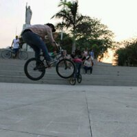 Andres Lopez (@andreslopezbmx) 's Twitter Profile