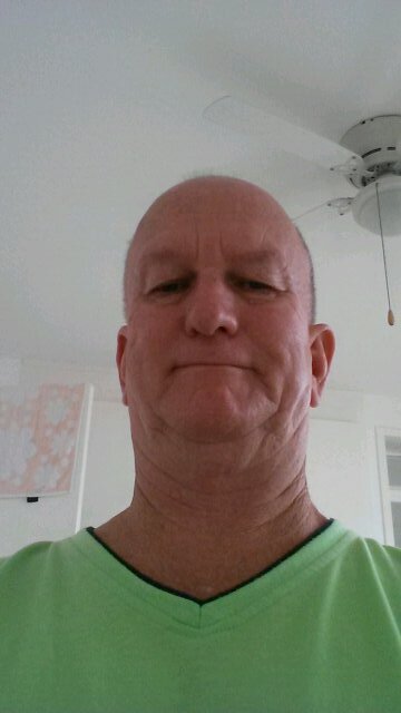 2dc88fd2fc6d440's profile picture. 