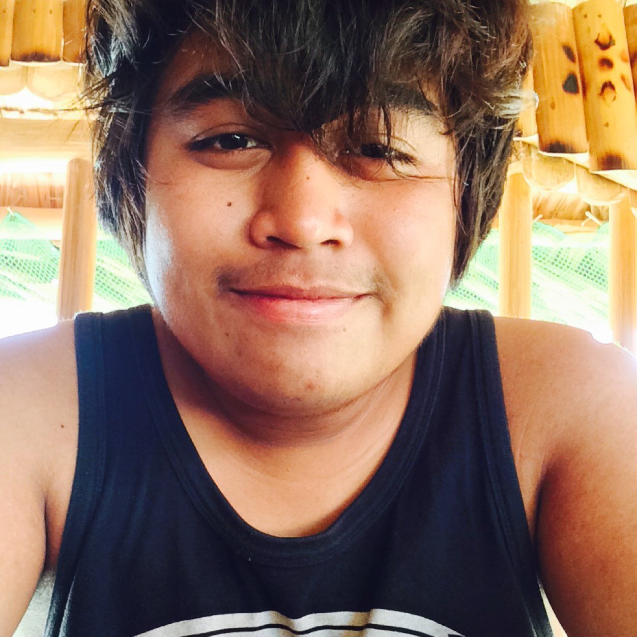 JamsiiAgui's profile picture. Some text missing!