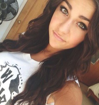 LindseyDakotaXO's profile picture. 