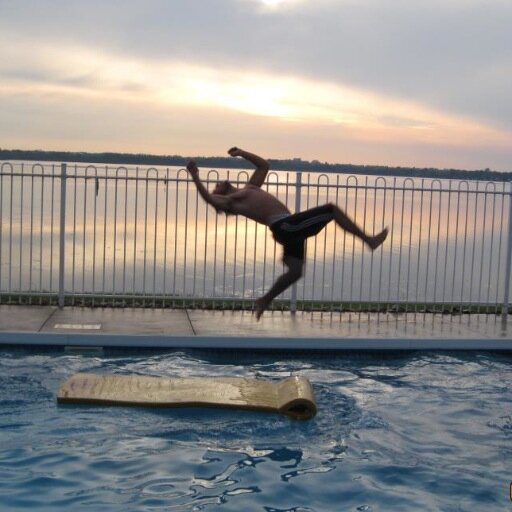 DiBari512's profile picture. Aspiring Dj / Producer / Remixer.               Big City, Bright Lights