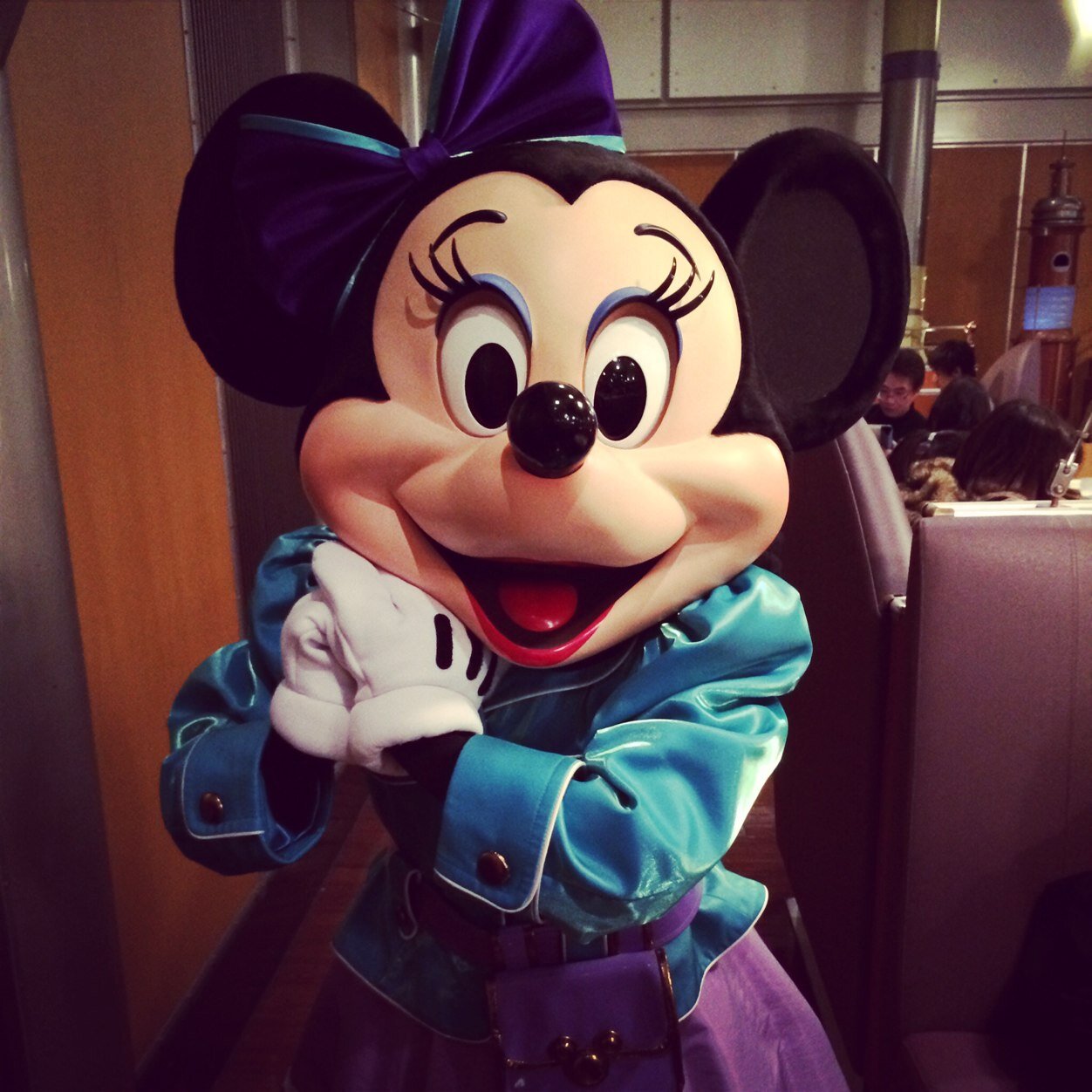 u31103's profile picture. 元気が取り柄。一人が嫌い。好きなものは買い物と美味しいものとショッキングピンクと夢の国と…カルピス(^-^)/