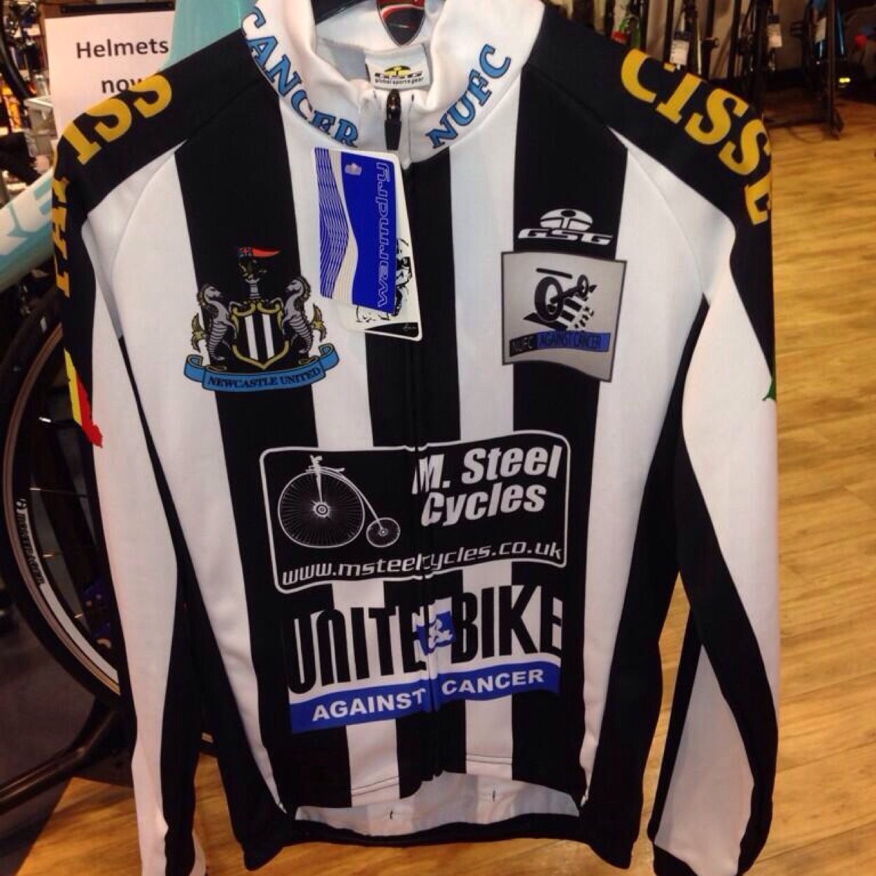 We're a fun cycling club that also loves football. All cycling welcome :-)