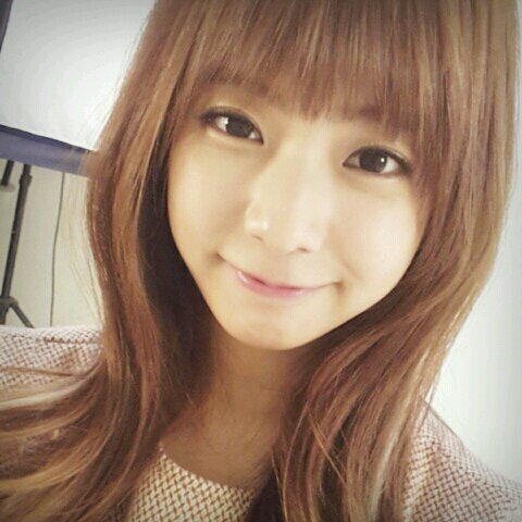 안녕하세요 ~ !!  Singer Songwriter / JUNIEL ( bot )   930903 / 140309