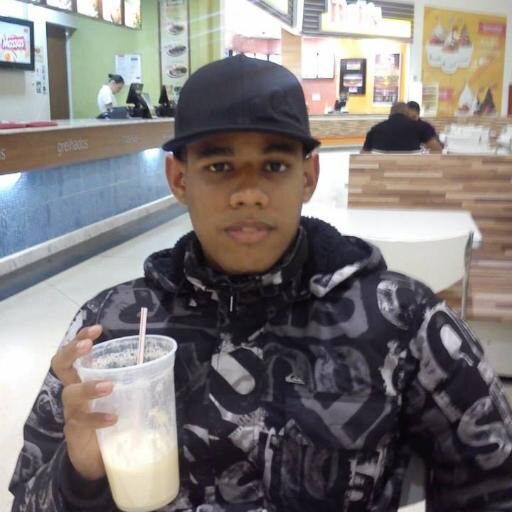 Nome: Alisson Felipe de Sena, Idade: 16 Anos,  Moro: Guarulhos, Pimentas Tupinamba, Trabalho: YAMAHA MOTOR DO BRASIL. Gosto de Fumar um Narguile. Quem Não Gosta