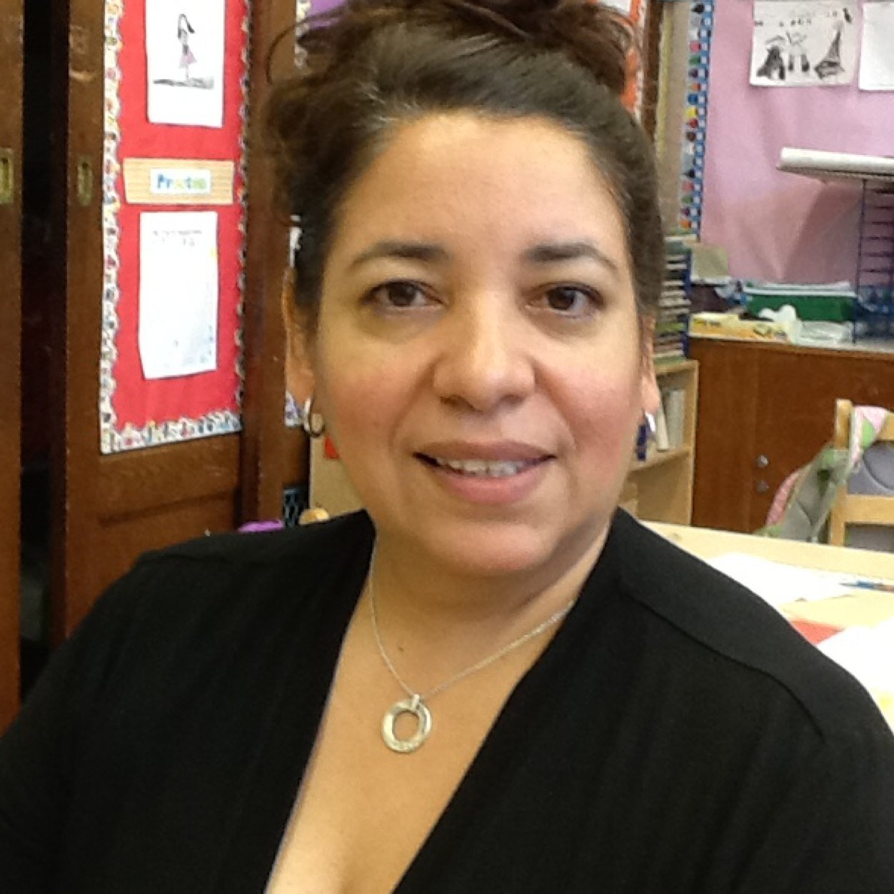 MrsRReyes's profile picture. 