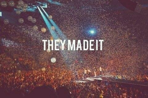 Tomlinsoncreww's profile picture. Hiiii everybody is cute! Now rock one!