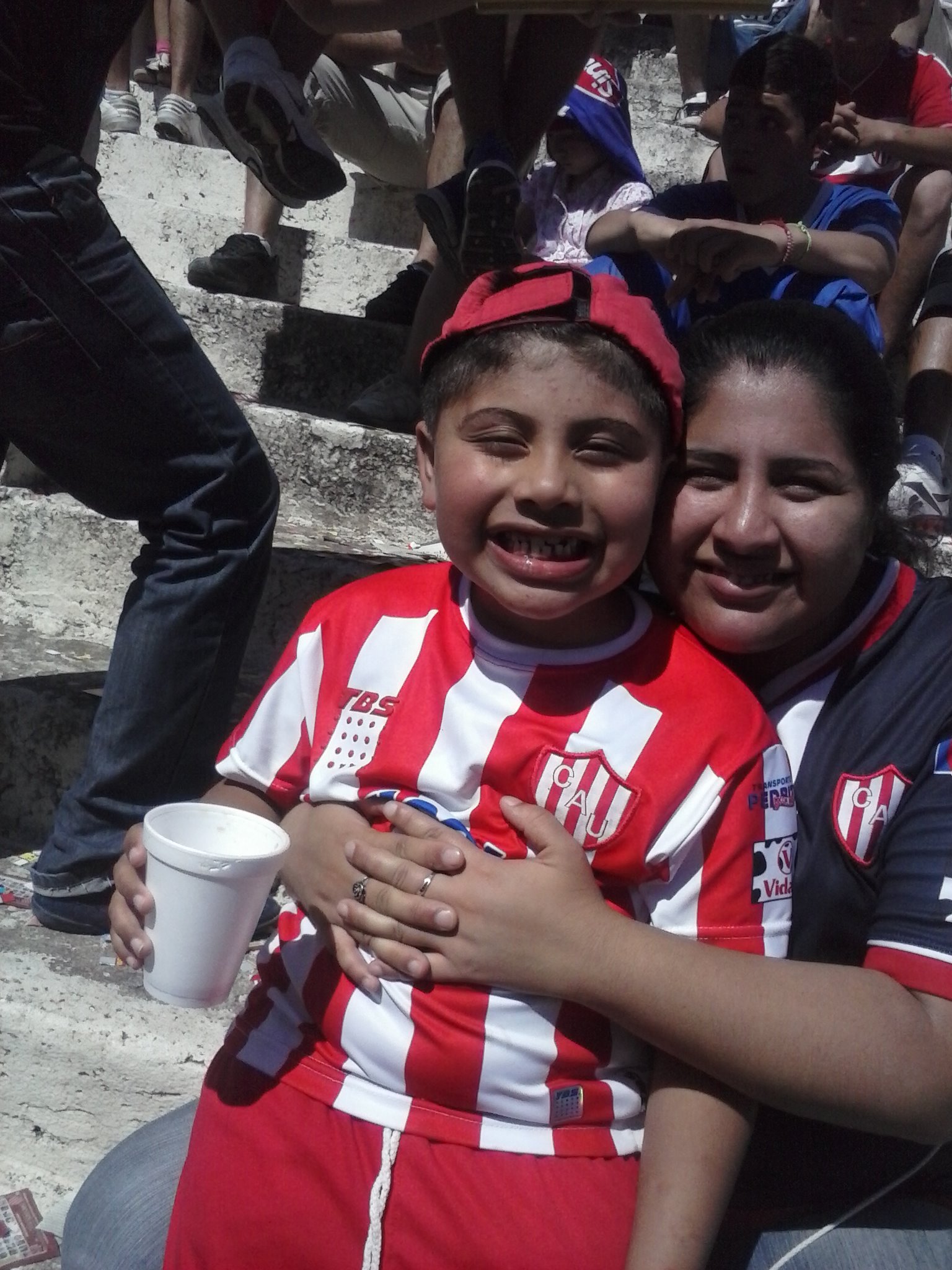 Ale y Angie los amoooo