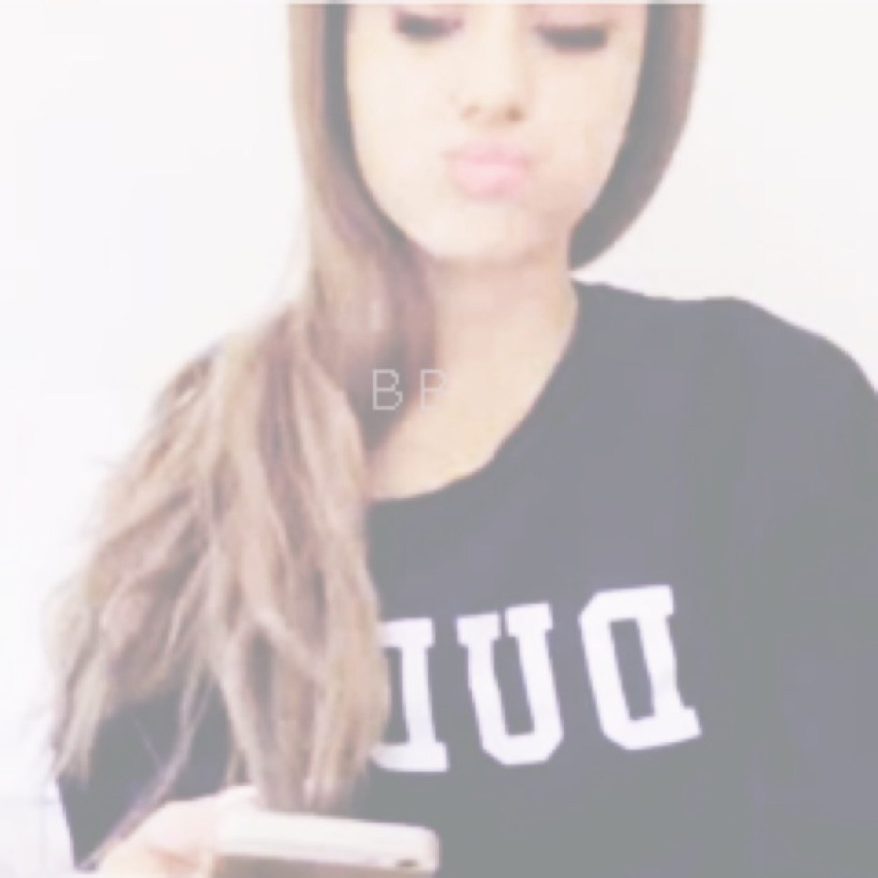 Go follow @sleepyariana_ bc she followed you on here ❤