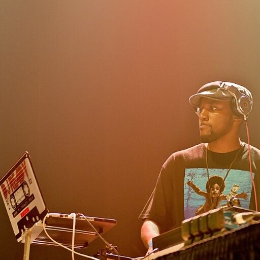 Listen to Ready Radio on iTunes! http://t.co/EtCRifmL7h Bookings:http://djready.pro@gmail.com