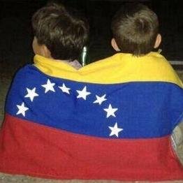 VZLAINVENCIBLE's profile picture. Cuando gobierna un tirano, no solo se tiene el derecho, sino la obligación de derribarlo. Puedes ver la web en el apartado VENEZUELA