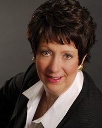 MER_AnninFlags's profile picture. Chief Storyteller for Oldest and Largest Flag Manufacturer in our great country | Consumer Awareness is my addiction | Golf and Skiing are my passions