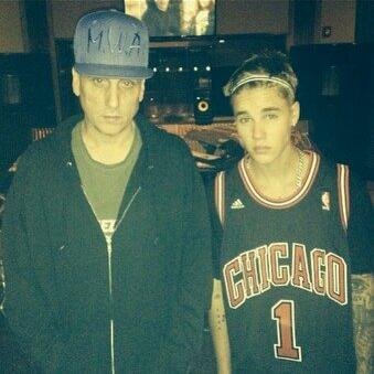 I am Belieber,smile,selenatos and lovatic 
Follow me justin bieber i love karma,justin,sel,miley,demi.