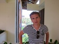 SapozhnikovSer's profile picture. 