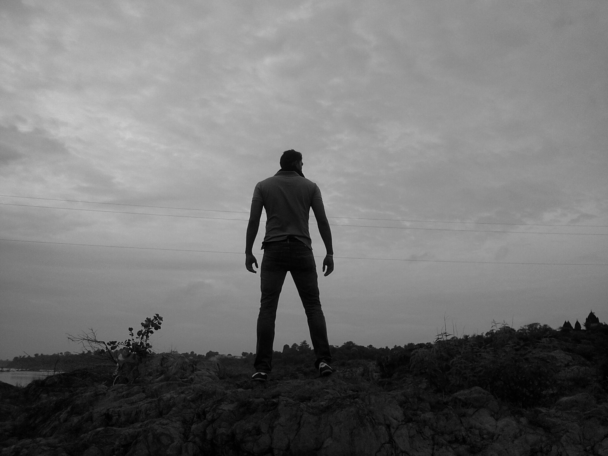 abhilek1's profile picture. hi guys am here in twitter officially 
join me :D