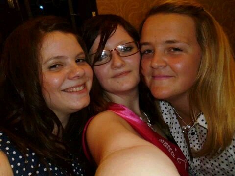 Name :Hannah Burton
 if you wna no anything about me just ask :)