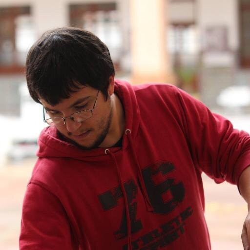 Masero5's profile picture. Técnico de equipos electrónicos de consumo. Jefe de eléctricos en muchos proyectos cinematográficos. Amante de la tecnología, la fotografía y el fútbol.