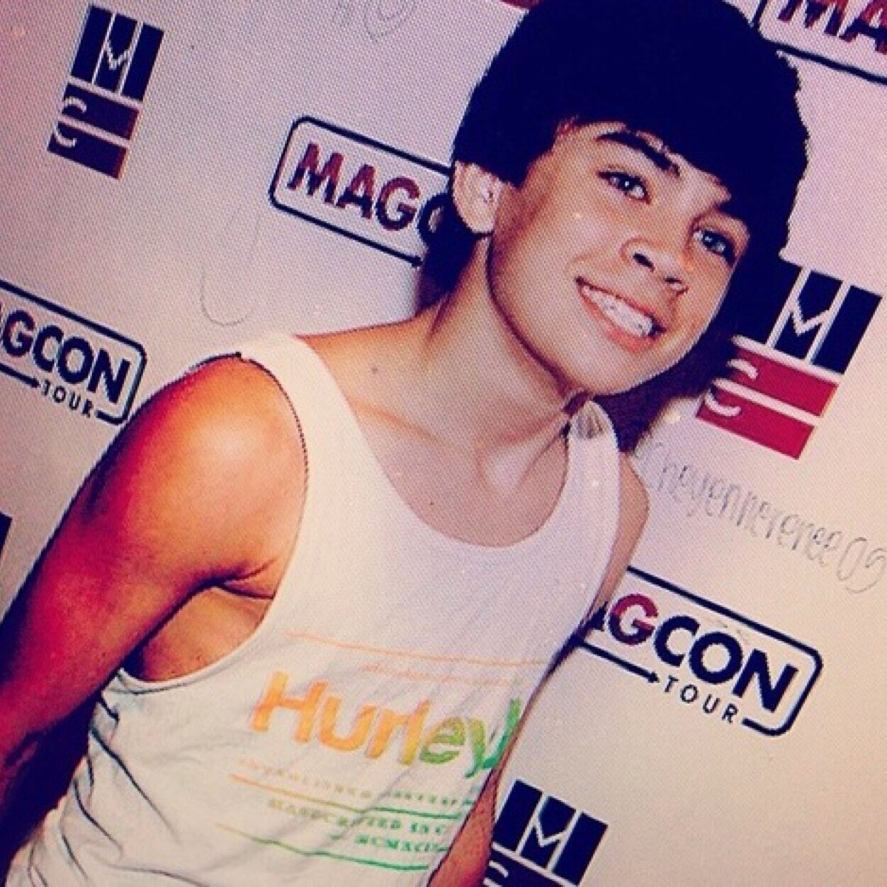 free follow yayy now go follow @magcconmahone @magcconmahone @magcconmahone @magcconmahone