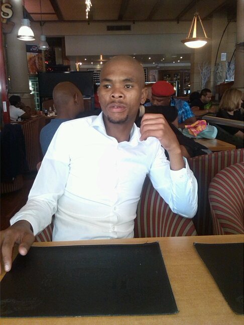 Am a fun outgoing person very honest n true