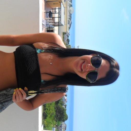 rachxcx88's profile picture. Drunken Waitress