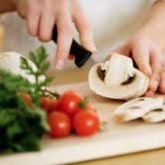 Welcome! You will find quick and easy tips to healthy and delicious cooking!