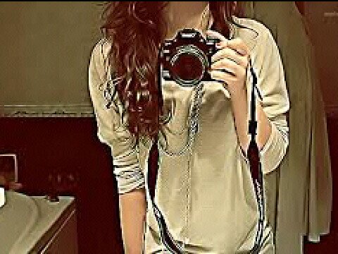 بوجودكك السعاده لاتفارقني..♡.