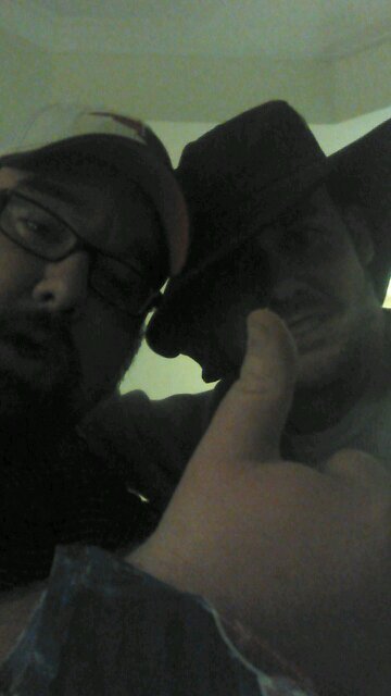 lilmoeXO33's profile picture. 