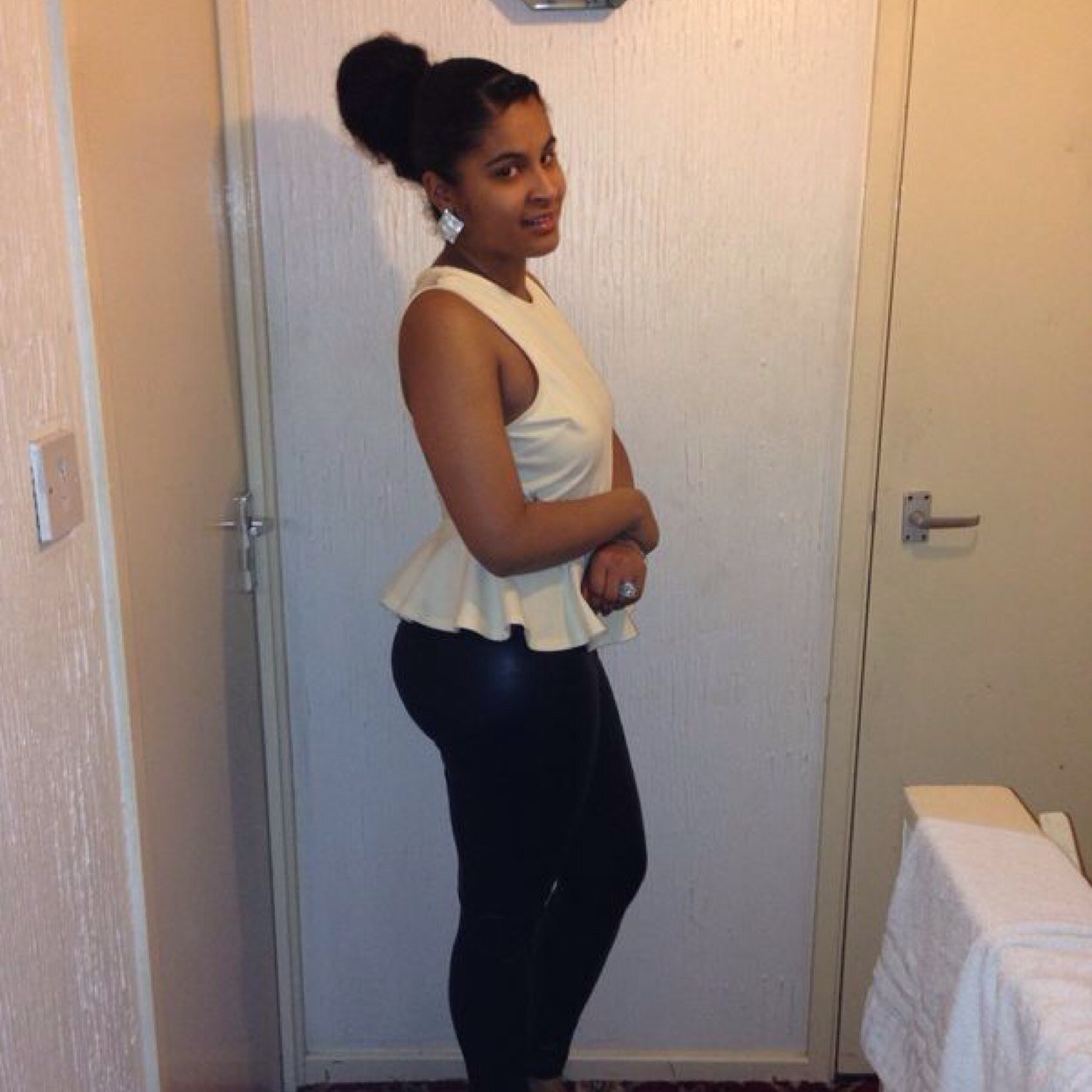 JadeeC08's profile picture. New Twitter 18 | Leo | insta: jadeechristine08 | rip Joshua Ribera 1995-2O13