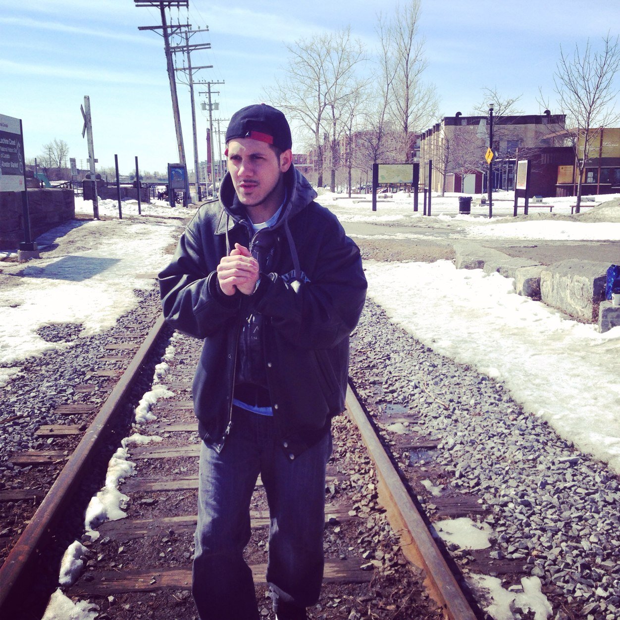 Powered by 93 Productions..MTL based Rapper, bringing music back to the people.