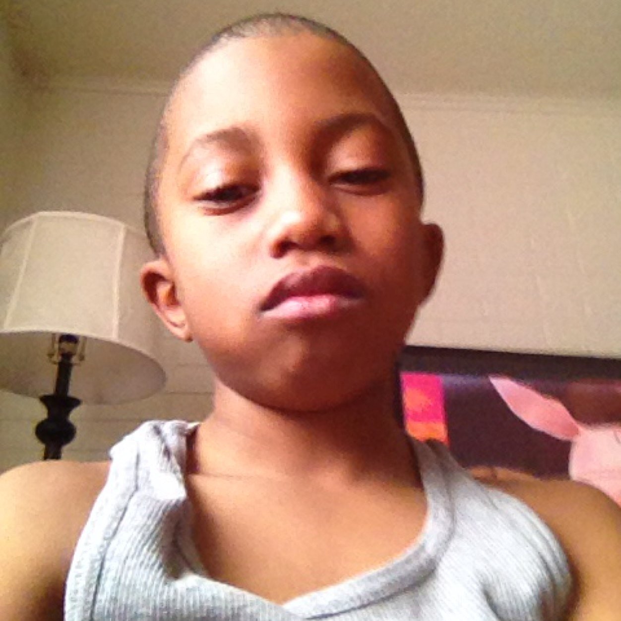 SuckOn_DisCHAT's profile picture. Bio