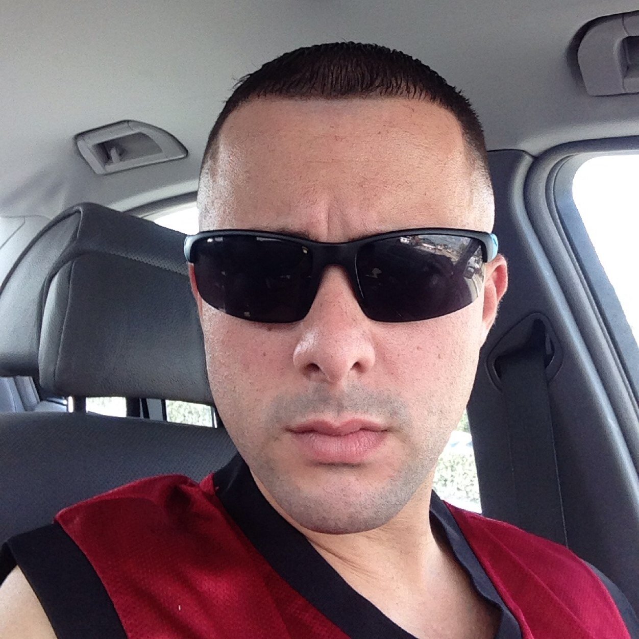 gcktoyo's profile picture. Trying to climb to the top, hope I never fall