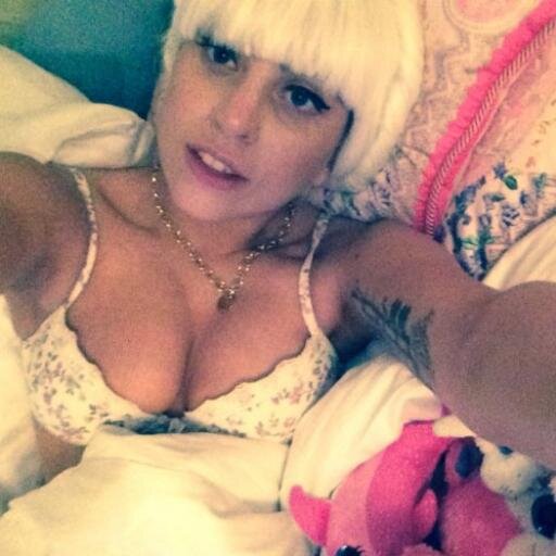 @LadyGaga My Goddess Of Love,I was Born this way 14. I adore Gaga very much. ARTPOP. Music.Fantasy.❤️ spreadlove,Never look back in the past. free Monster Baby
